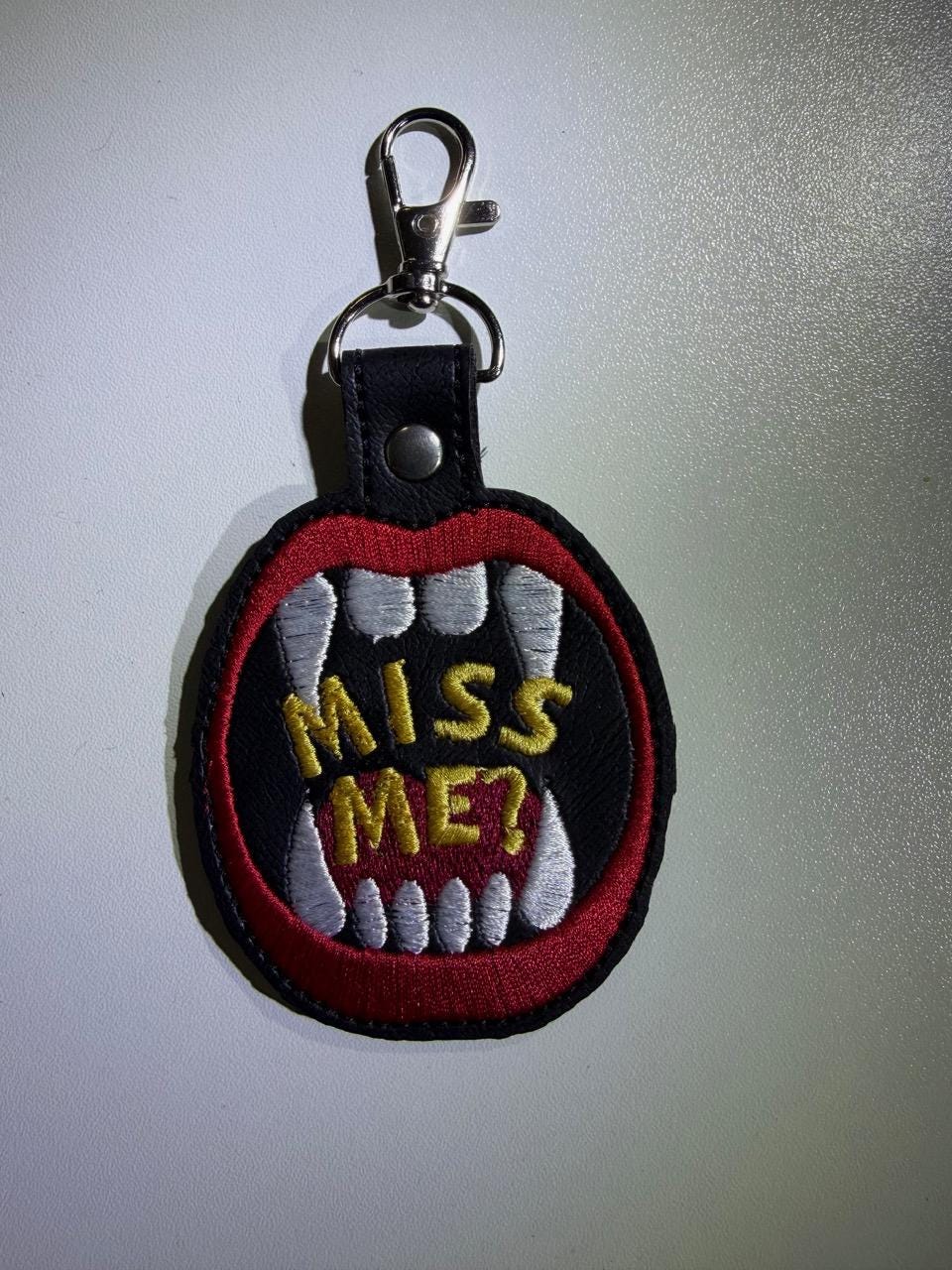 Embroidered Miss Me Keychain, Dungeon Crawler Carl Samantha's Mouth Bag Charm IWKYM